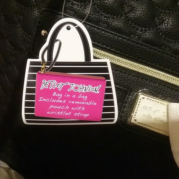 NWT Betsey Large Trap Tote & Pouch Final Price - Picture 4 of 4